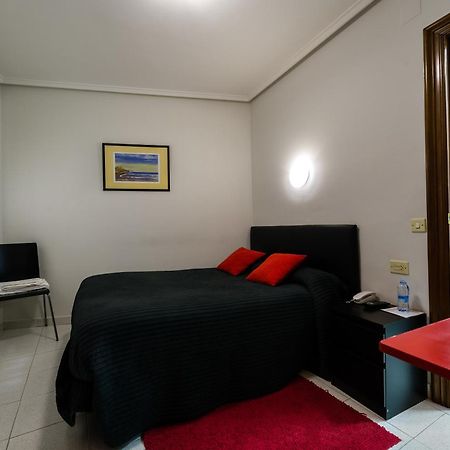 Pensión La Mar Castro Urdiales Habitación foto